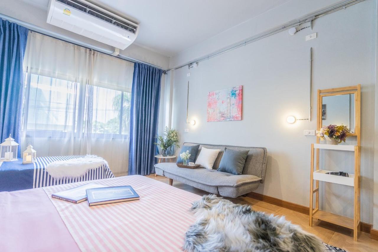 Хостел Warm Casa Chiangmai Чиангмай Экстерьер фото