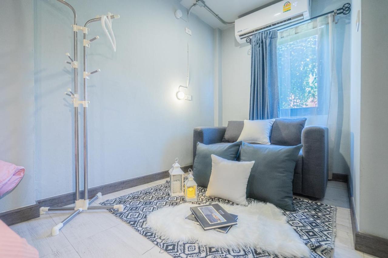 Хостел Warm Casa Chiangmai Чиангмай Экстерьер фото